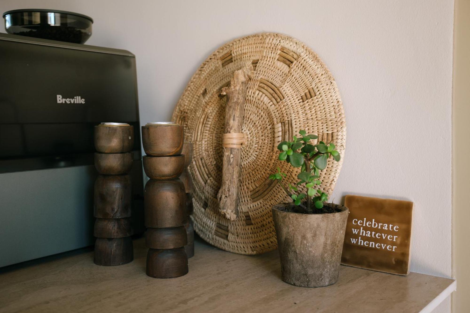 Kokon Boutique Guesthouse 西萨默塞特 外观 照片